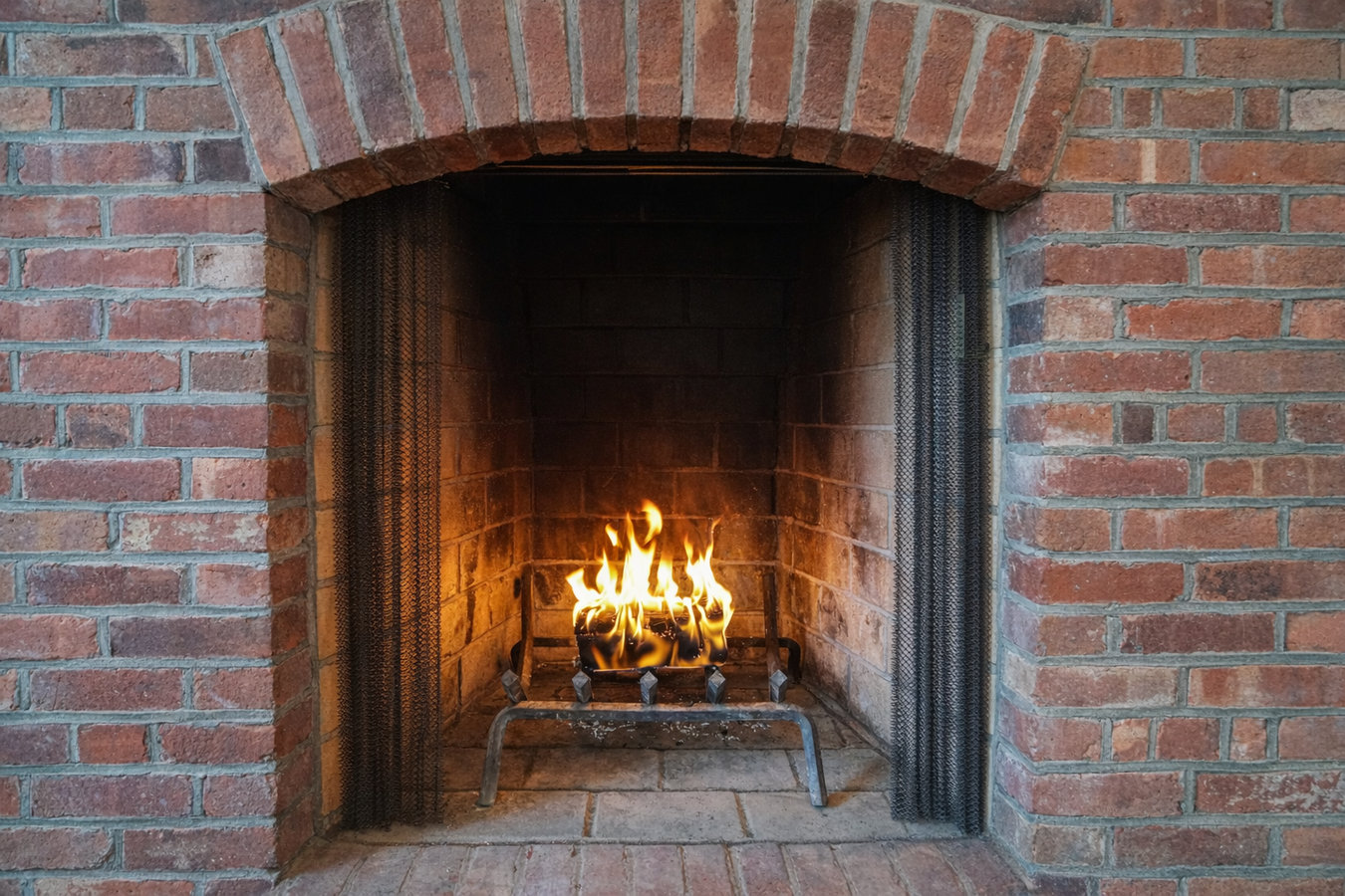 Fireplace installation in Temecula, CA